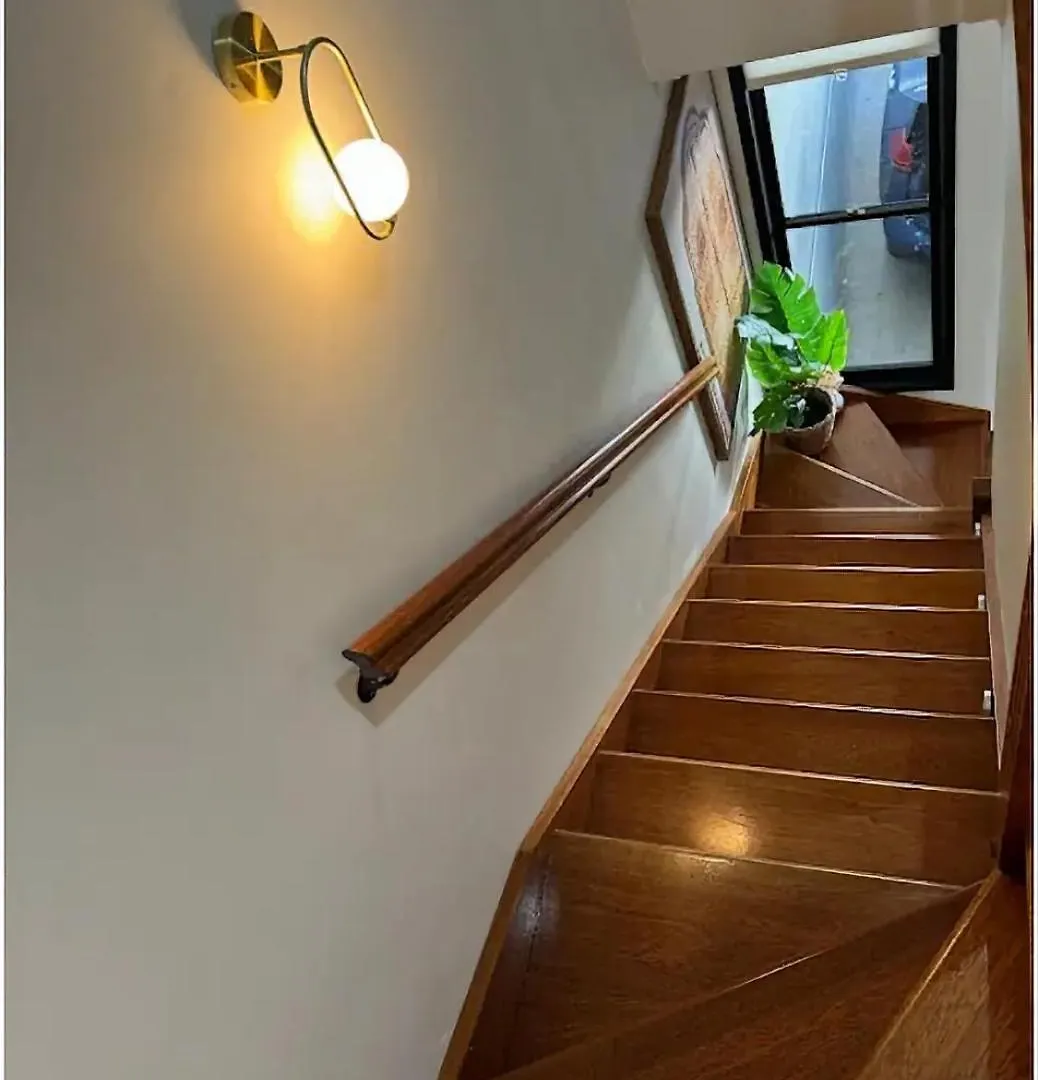 Stylish & Elegant 2Br Townhouse In Wilston, Brisbane Villa