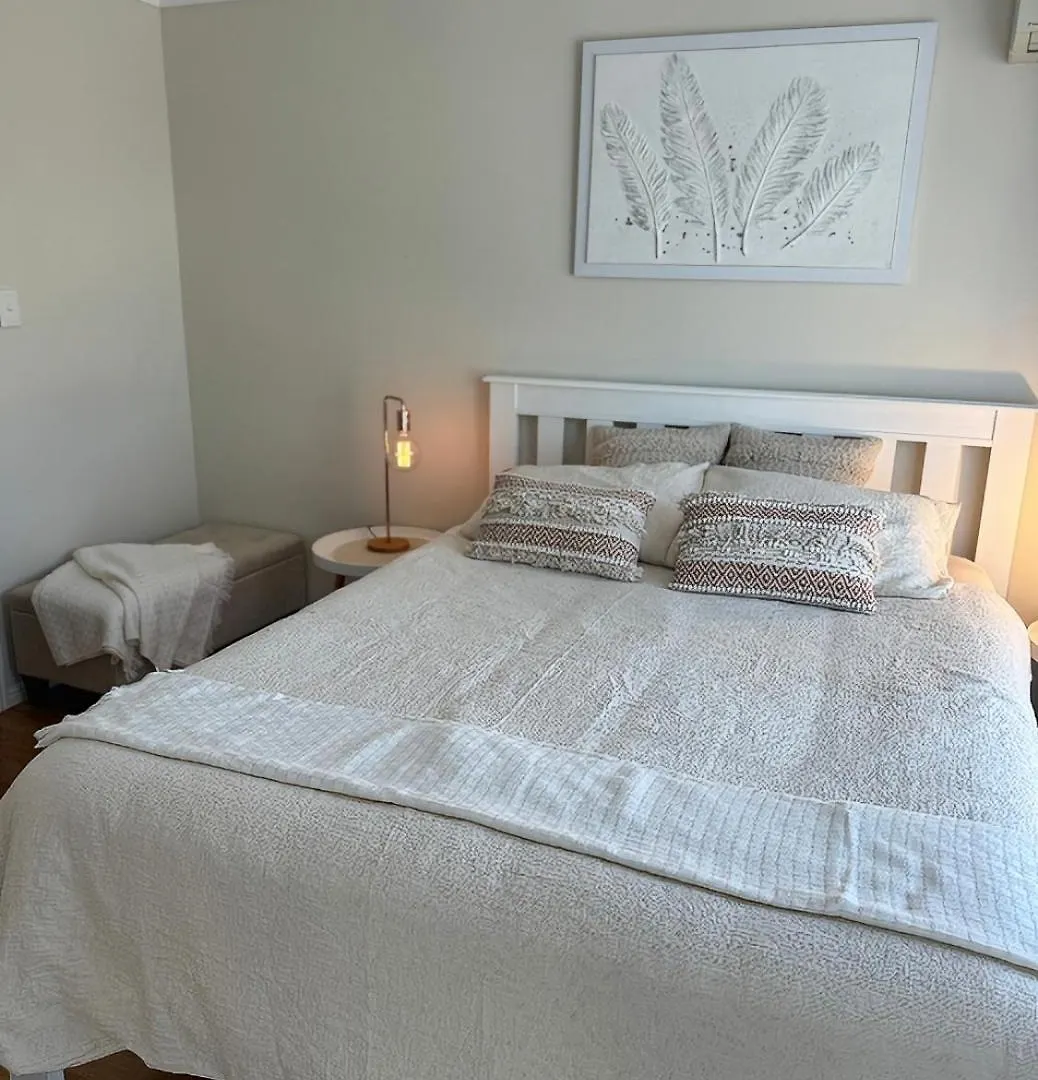 Stylish & Elegant 2Br Townhouse In Wilston, Brisbane Villa